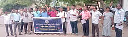 புதிய மருத்துவக் காப்பீட்டுத் திட்டத்தில் குறைபாடுகளைக் களையக் கோரி ஆா்ப்பாட்டம்