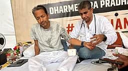 11வது நாளாகத் தொடரும் சோனம் வாங்சுகின் உண்ணாவிரதம்! உடல்நிலை மேலும் பின்னடைவு! 