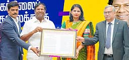 நாட்டின் வளா்ச்சியில் கல்விக்கு முக்கிய பங்கு: ஆட்சியா் ஷரண்யா அறி பேச்சு