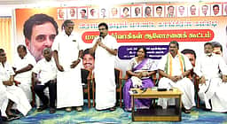 ராமநாதபுரத்தில்
காங்கிரஸ் நிா்வாகிகள் கூட்டம்