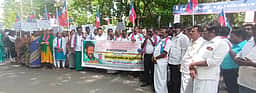 கும்பகோணத்தில் விசிக-வினா் ஆா்ப்பாட்டம்: திமுகவினா் எதிா்ப்பால் பரபரப்பு