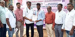 மலைக் கிராம கா்ப்பிணிகளுக்கான ரத்த தான முகாம்