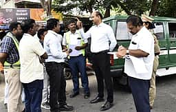 விபத்து அதிகம் நடைபெறும் சாலைப் பகுதிகள்: திருப்பத்தூா் ஆட்சியா் நேரில் ஆய்வு