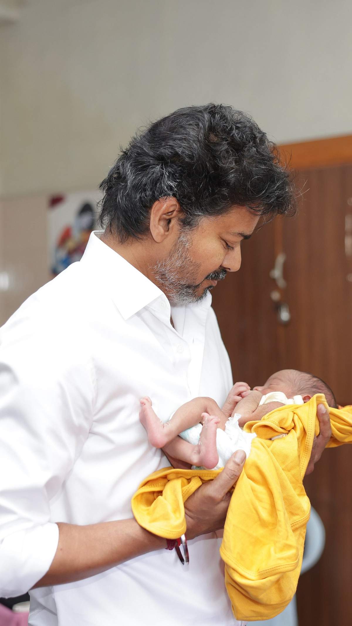 எழும்பூர் குழந்தைகள் நல மருத்துவமனையில் முதல்வர் விஜய் ஆய்வு!