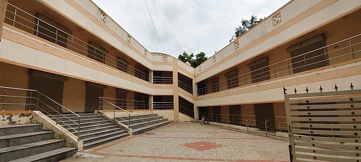 5 ஆண்டுகளாகியும் பயன்பாட்டுக்கு வராத மாநகராட்சி வணிக வளாகம்