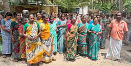 டாஸ்மாக் மதுக்கடையை மூடக் கோரி பொதுமக்கள் போராட்டம்