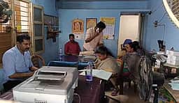 களியக்காவிளை சோதனைச் சாவடியில் கணக்கில் வராத பணம் பறிமுதல்