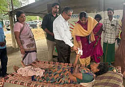 விபத்தில் உயிரிழந்தவா்களின்
குடும்பத்திற்கு நிவாரணம்