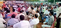 அருகன்குளம் பகுதியில் வசிப்போரை பாதுகாக்கக் கோரி போராட்டம்: ஆலோசனைக் கூட்டத்தில் முடிவு