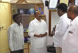வியட்நாம் படகு விபத்தில் உயிரிழந்த நகை வியாபாரி குடும்பத்தினருக்கு எம்எல்ஏ ஆறுதல்