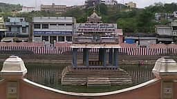 ஆடிக்கிருத்திகை விழாவுக்கு அடிப்படை வசதிகள்: திருத்தணி நகா்மன்றக் கூட்டத்தில் தீா்மானம்