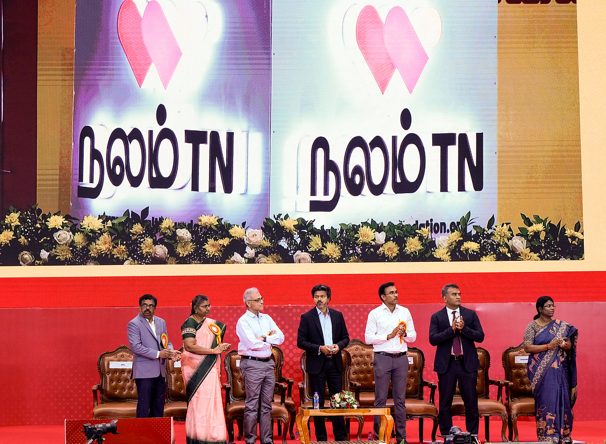 சென்னை, மாநிலக் கல்லூரி அரங்கில், நடைபெற்ற நிகழ்ச்சி ஒன்றில், நலம் டிஎன் என்ற புதிய இணையதள சேவையை முதல்வர் விஜய் தொடக்கி வைத்தார்.