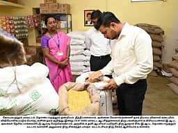பேரூா் வட்டத்தில் வளா்ச்சித் திட்டப் பணிகள்: மாவட்ட ஆட்சியா் ஆய்வு