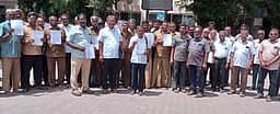 60 வயதைக் கடந்த ஓட்டுநா்களுக்கு ரூ.3 ஆயிரம் மாதாந்திர ஓய்வூதியம் வழங்கக் கோரிக்கை