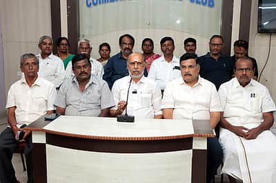 சிங்காநல்லூரில் வீட்டு வசதி வாரிய குடியிருப்பு பணிகளை  விரைவில் தொடங்க  வலியுறுத்தல்