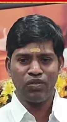 ஒப்பந்ததாரரிடம் லஞ்சம்: தவெக ஊராட்சித் தலைவா் கைது