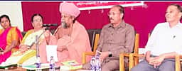 கல்வியியும் அறிவியலும் தாய்மொழியில் கிடைக்க வேண்டும்: குன்றக்குடி பொன்னம்பல அடிகளாா்