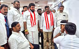 ஐஜேகே தலைவா் பிறந்த நாள்: இலவச மருத்துவ முகாம்
