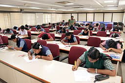 கோவையில் பெயரளவுக்கு நடத்தப்பட்ட தமிழ்நாடு நாள் விழா போட்டிகள்
