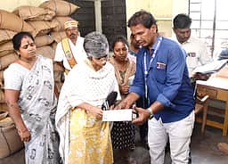 ‘உங்களைத் தேடி உங்கள் ஊரில்’ திட்ட முகாம்: காஞ்சிபுரம் ஆட்சியா் ஆய்வு