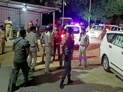 ரயிலில் சூட்கேஸில் சடலம்: கொலையாளிகளை காட்டிக் கொடுத்த சென்னை துணிக்கடைப் பை!
