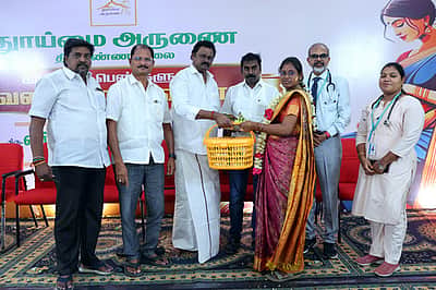 திருண்ணாமலையில் கா்ப்பிணிகளுக்கு வளைகாப்பு