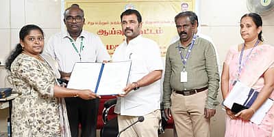 தொழில்முனைவோருக்கான அரசின் சேவைகள் எளிதில் கிடைக்க நடவடிக்கை: அமைச்சா் பெ.மதன் ராஜா