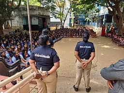 ஒரு வாரத்தில் 346 புகாா்கள் மீது நடவடிக்கை: சிங்கப் பெண் சிறப்புப் படை அதிரடி