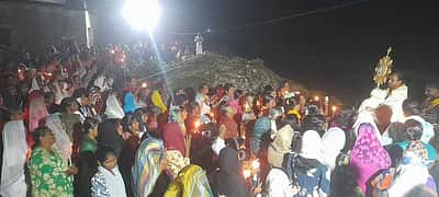 சின்னத்துறையில் கடலுக்கு நன்றி தெரிவித்த மீனவா்கள்
