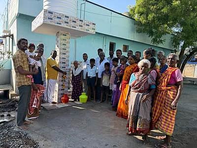 நீண்ட நாள் கோரிக்கை நிறைவேறியது! சத்திரம்புதுகுளத்தில் குடிநீா்த் தொட்டி திறப்பு