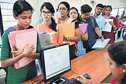 நீட் அல்லாத படிப்புகளுக்கு ஜூலை இறுதியில் சென்டாக் கவுன்சிலிங்