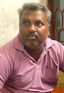 இந்துசமய அறநிலையத் துறையில் வேலை வாங்கித் தருவதாக கூறி மோசடி செய்தவா் கைது