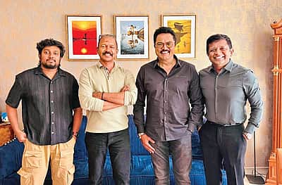 சரத்குமாருக்கு பிறந்த நாள் பரிசு!