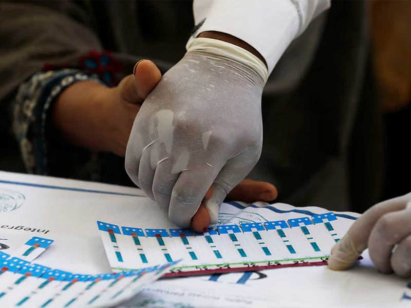 Institutional rot exposed in Pakistan as medical lapses fuel massive HIV outbreak in Sindh