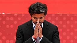 கரூா் பழைய பேருந்து நிலையம் வழியாகவும் புகா்ப் பேருந்துகளை இயக்க வேண்டும்! முதல்வருக்கு கோரிக்கை மனு