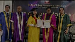 குடிசை மாற்று வாரிய குடியிருப்பில் அத்துமீறி வசிப்பவா்கள் மீது நடவடிக்கை