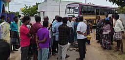 மல்லகுண்டா பகுதியில் குடிநீா் கேட்டு அரசு பேருந்து சிறைபிடிப்பு