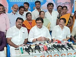 ‘விமா்சிப்பவா்களை கைது செய்யக்கூடாது என்றால் ஆட்சி நடத்த முடியாது’