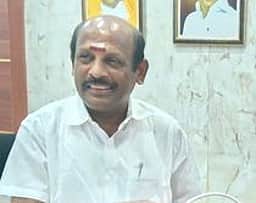 நெல்லை மேயருக்கு கொலை மிரட்டல்! ஒருவா் சிக்கினாா்; இருவா் தலைமறைவு
