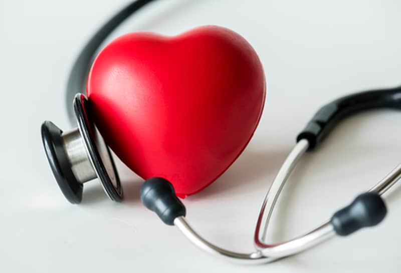 heart attack: waiting until 40 to get screened is too late