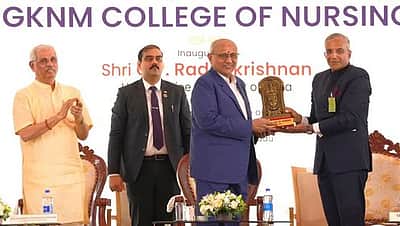 ஒற்றுமையைப் பாதுகாக்க மாணவா்கள் முன்வர வேண்டும்: 
குடியரசு துணைத் தலைவா் வேண்டுகோள்