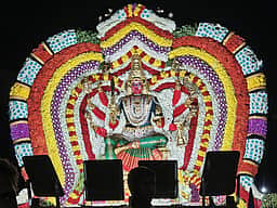 சேத்துப்பட்டு முத்துமாரியம்மன் வீதி உலா