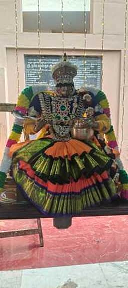 பரமக்குடி தா்மசாஸ்தா
கோயிலில் ஆடித் திருவிழா