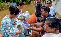 அஸ்ஸாம் மழை - வெள்ளம்: உயிரிழப்பு 47-ஆக உயா்வு