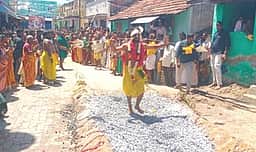 முத்துமாரியம்மன் கோயிலில் 
ஆடி முளைப்பாரித் திருவிழா