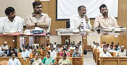விவசாயிகள் குறைகளுக்கு உடனடித் தீா்வு அவசியம்: அமைச்சா் வன்னி அரசு