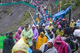 அமர்நாத் யாத்திரை தற்காலிகமாக நிறுத்தம் 
