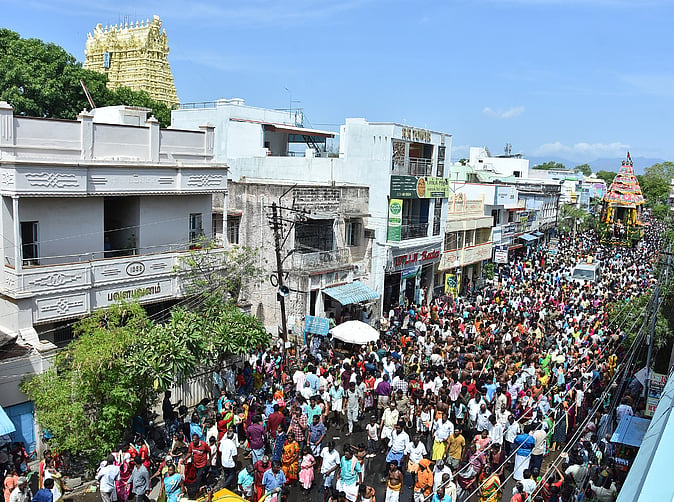 சங்கரன்கோவிலில் நடைபெற்ற ஆடித்தவசுத் திருவிழா தேரோட்டம்.