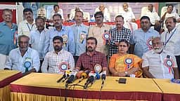 கோயில் பெண் பணியாளா்களுக்கு ஊதியத்துடன் மகப்பேறு விடுப்பு வழங்க வலியுறுத்தல்