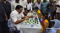 கடலூரில் மாநில அளவிலான சதுரங்கப் போட்டி நிறைவு! அமைச்சா் ப.ராஜ்குமாா் பங்கேற்பு